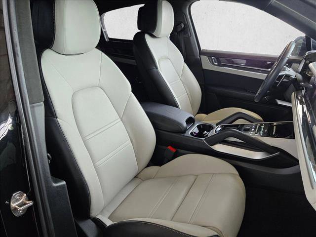 Used 2024 Porsche Cayenne S AWD/4WD image 24
