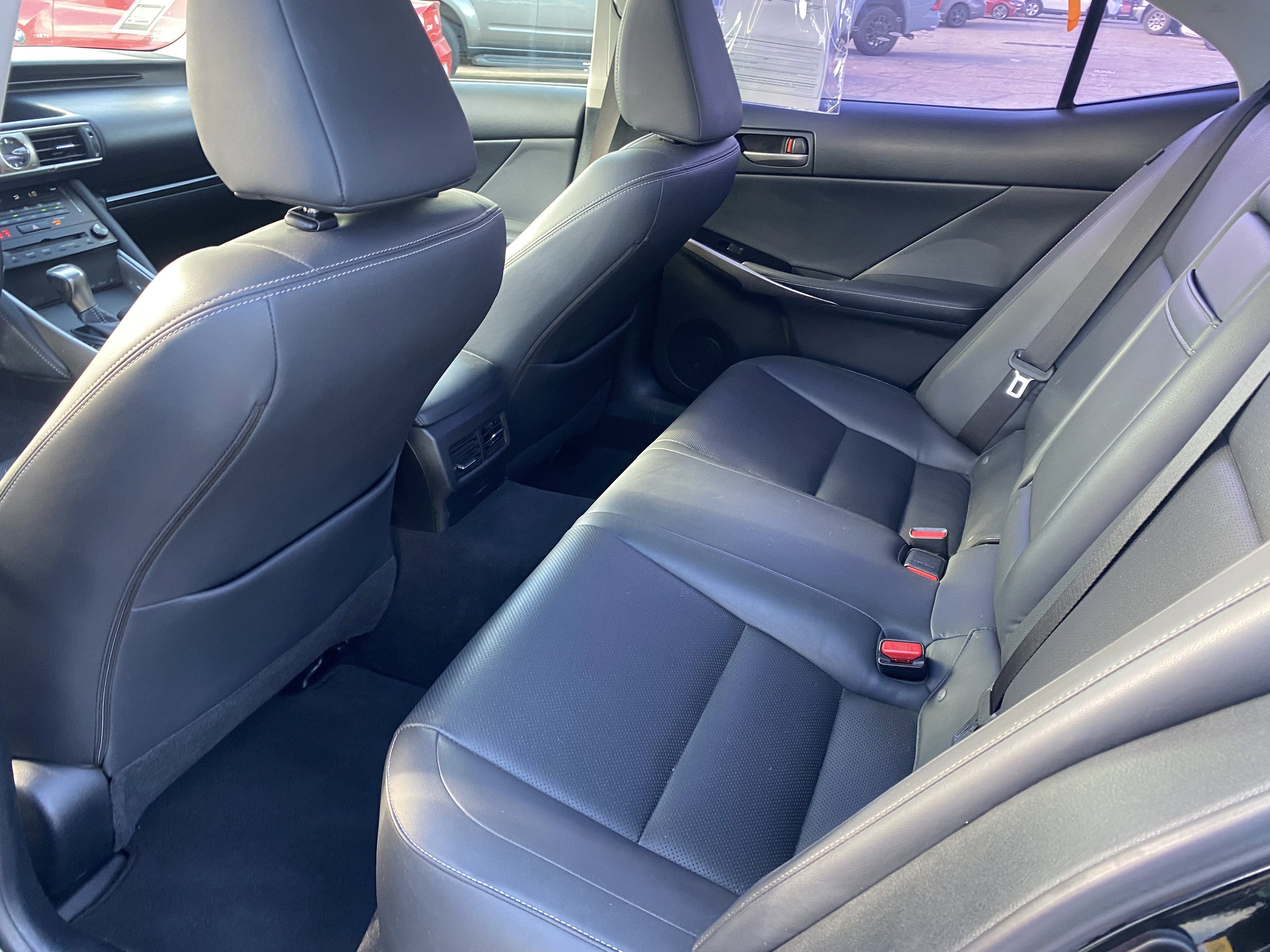 Used 2017 Lexus IS 200t F Sport image 16