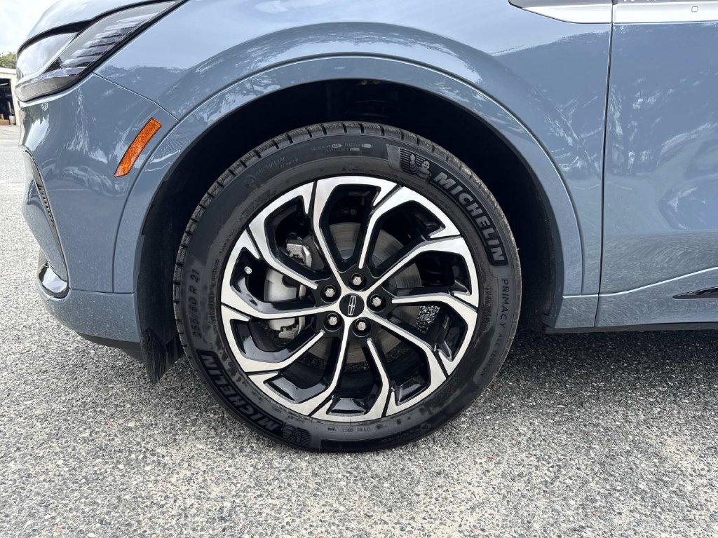 New 2026 Lincoln Nautilus Reserve AWD/4WD image 10