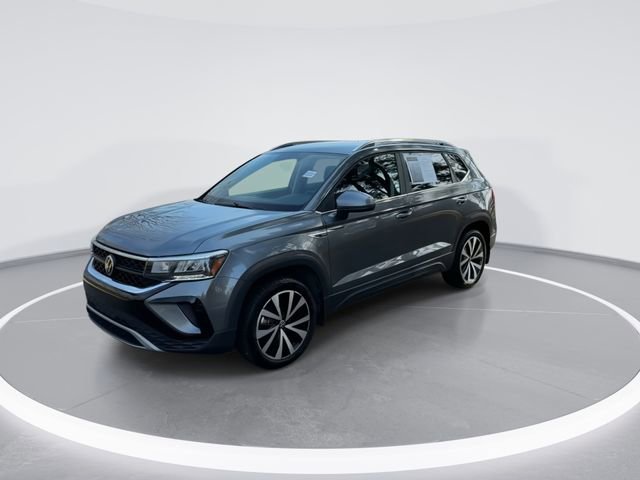 Used 2022 Volkswagen Taos SE FWD image 4