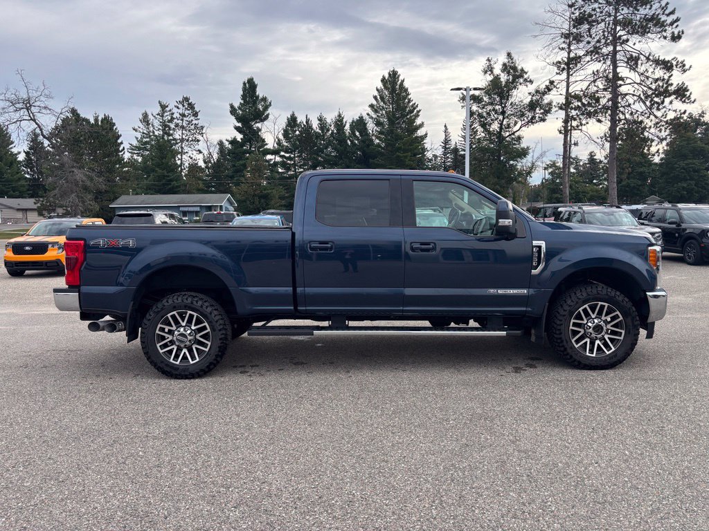 Used 2019 Ford F350 Lariat w/ Lariat Ultimate Package AWD/4WD image 2