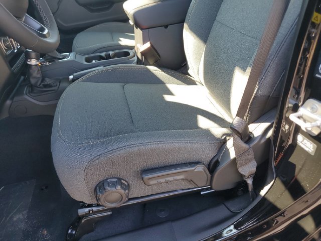 New 2025 Jeep Gladiator Sport AWD/4WD image 20
