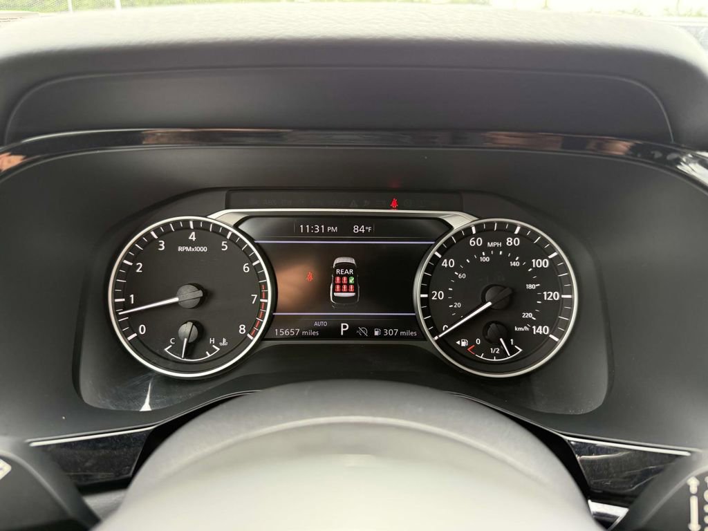 Used 2025 Nissan Pathfinder SV image 30