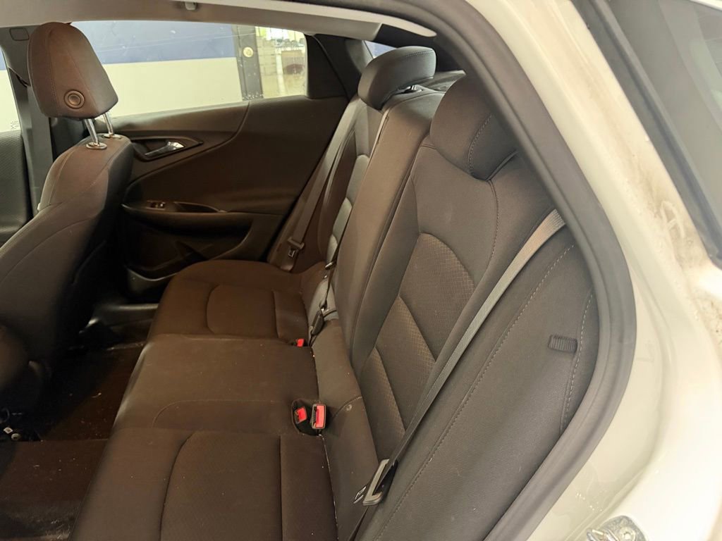 Used 2022 Chevrolet Malibu LS image 14