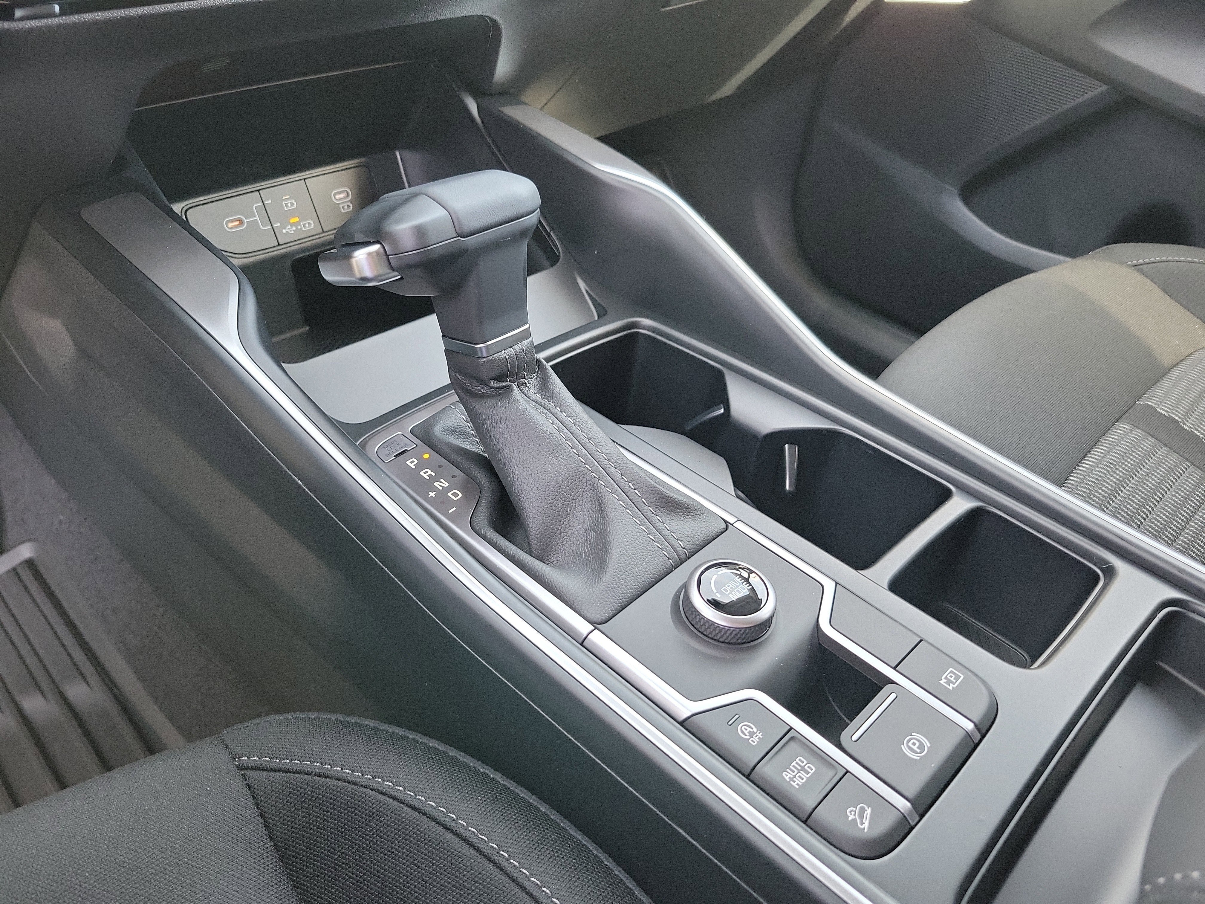 New 2026 Kia Sorento LX FWD image 11