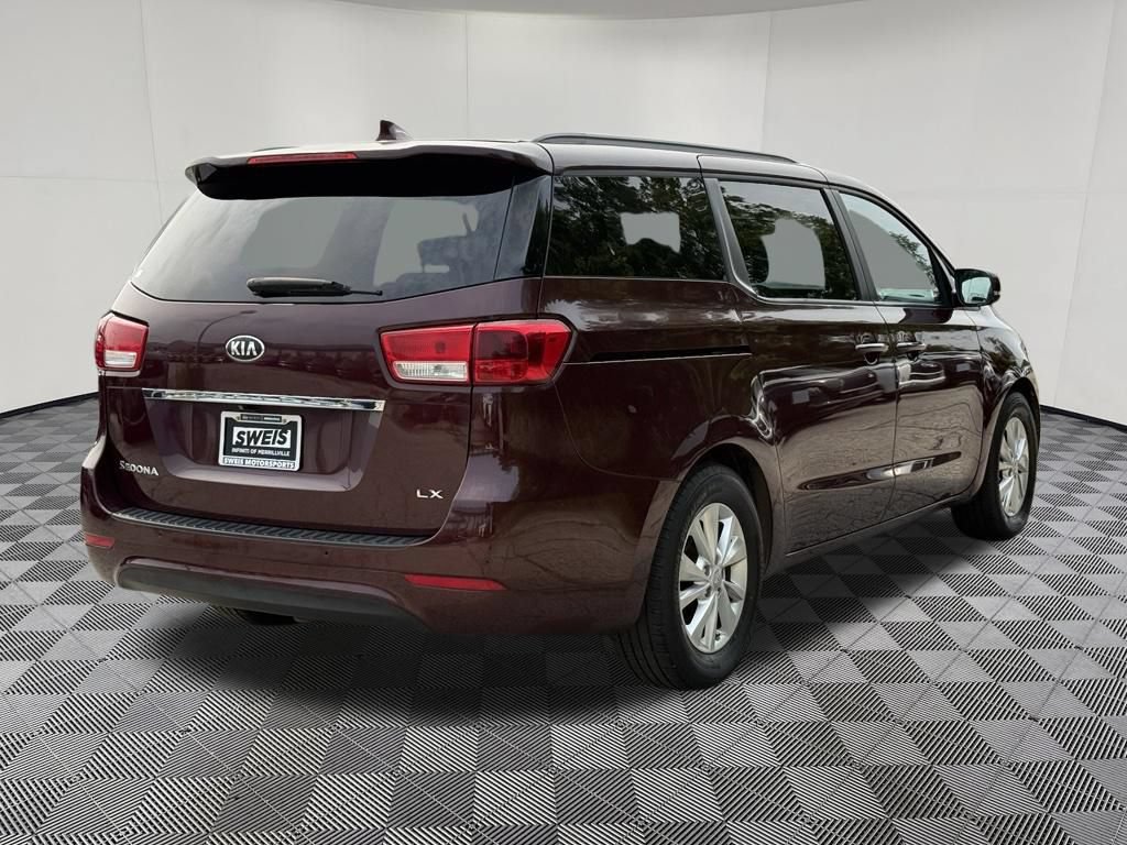 Used 2016 Kia Sedona LX w/ LX Convenience Package FWD image 6