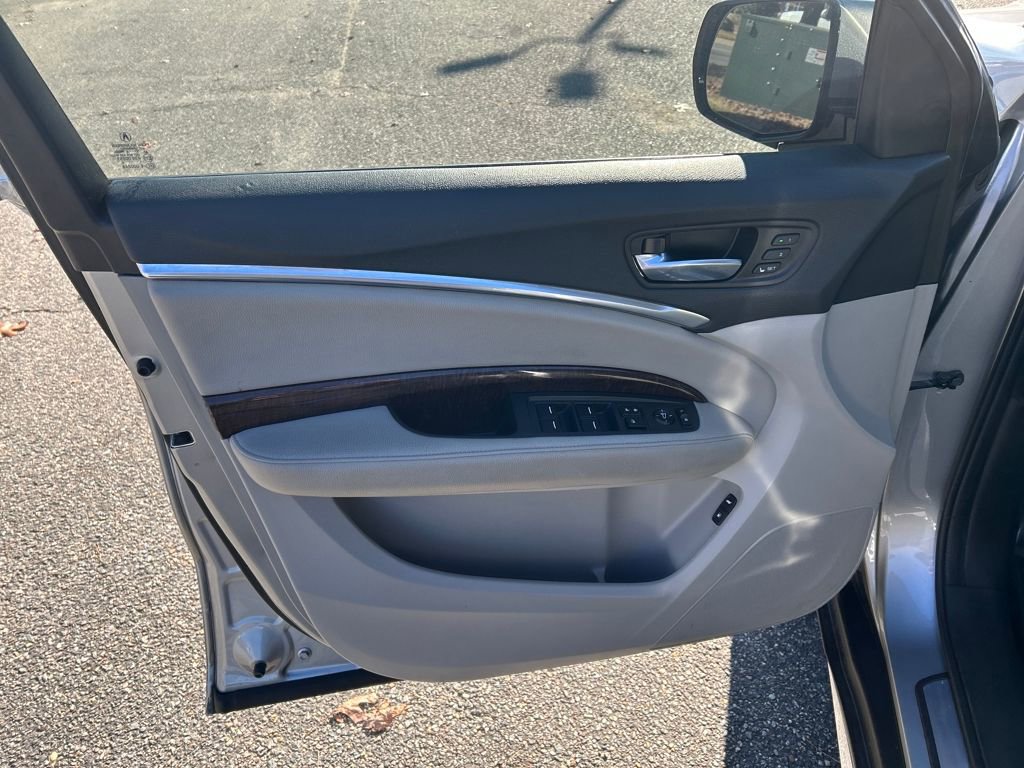 Used 2019 Acura MDX FWD image 12