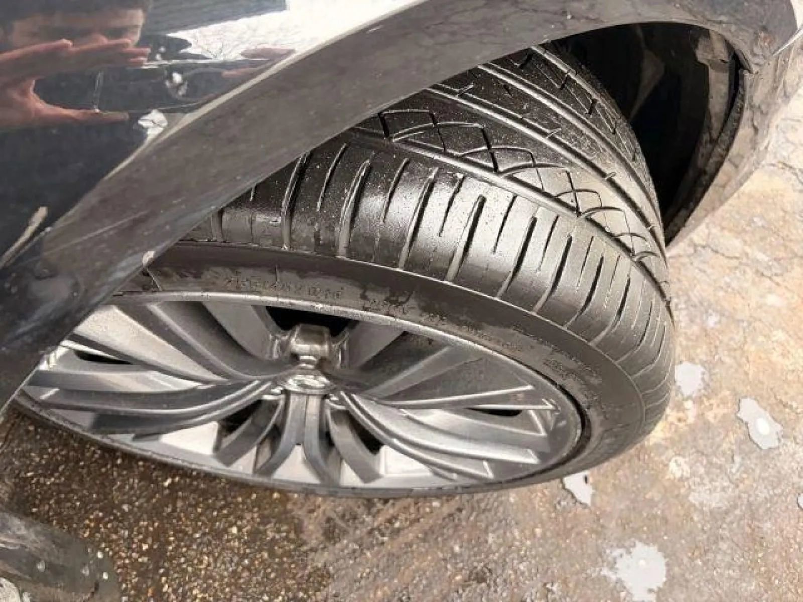 Used 2018 INFINITI Q60 3.0t Luxe w/ Sensory Package 3.0T Luxe image 36