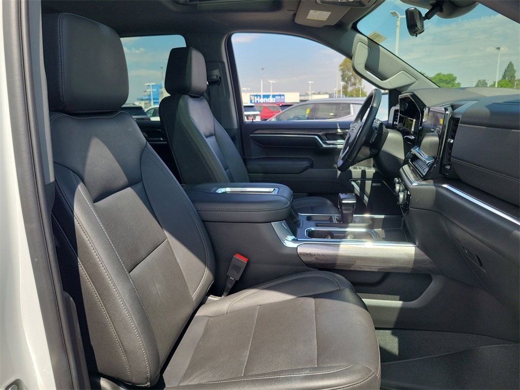 Certified 2022 Chevrolet Silverado 1500 LTZ w/ LTZ Premium Package image 34