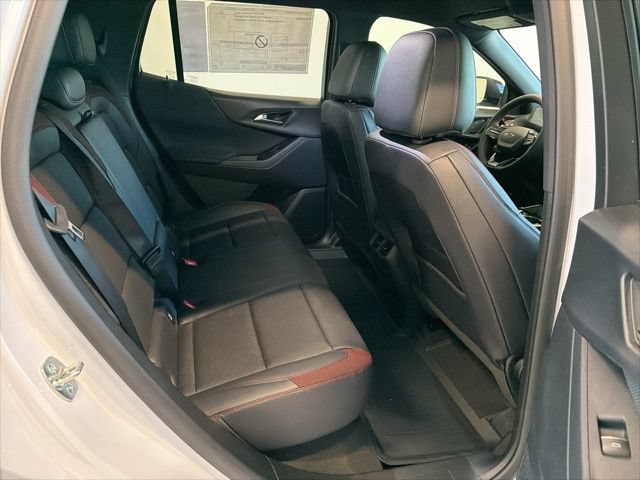 New 2026 Chevrolet Equinox RS w/ Safety and Technology Package AWD/4WD image 31