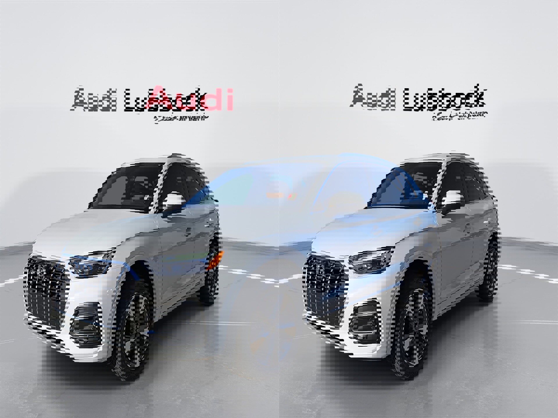 Used 2024 Audi Q5 2.0T Premium w/ Convenience Package image 5