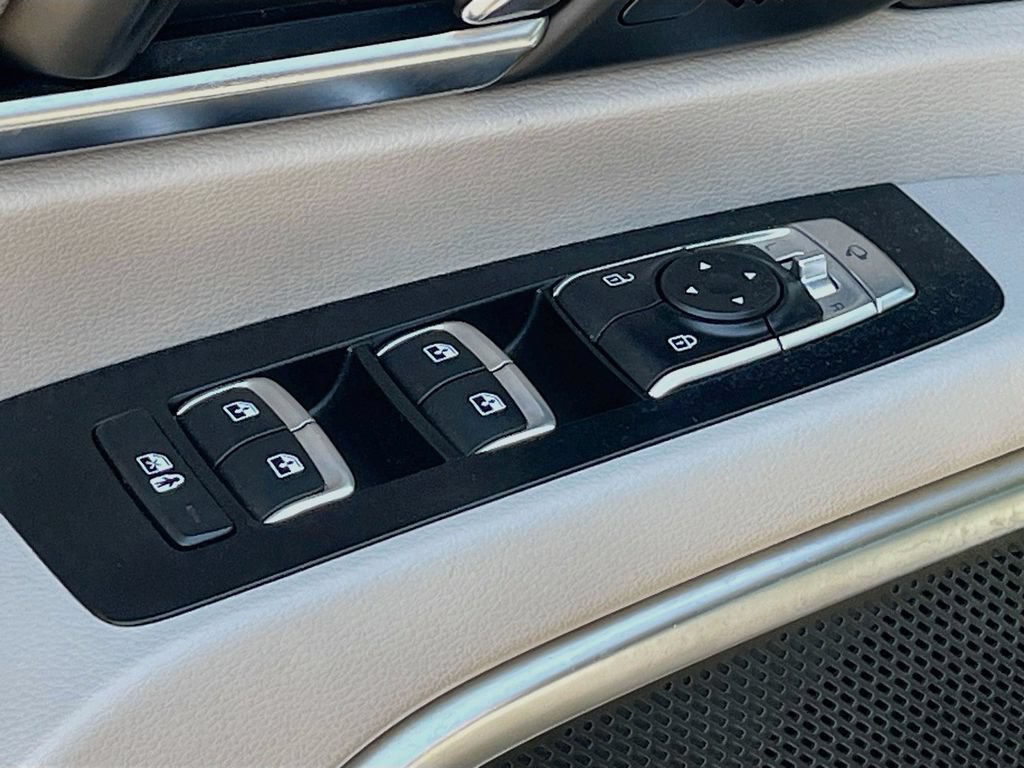 Used 2021 Kia Telluride SX w/ SX Prestige Package AWD/4WD image 18