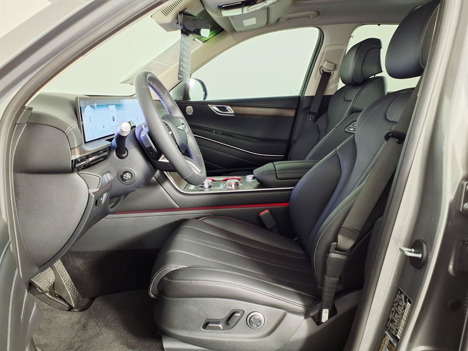 Certified 2026 Genesis GV80 2.5T Select AWD/4WD image 17