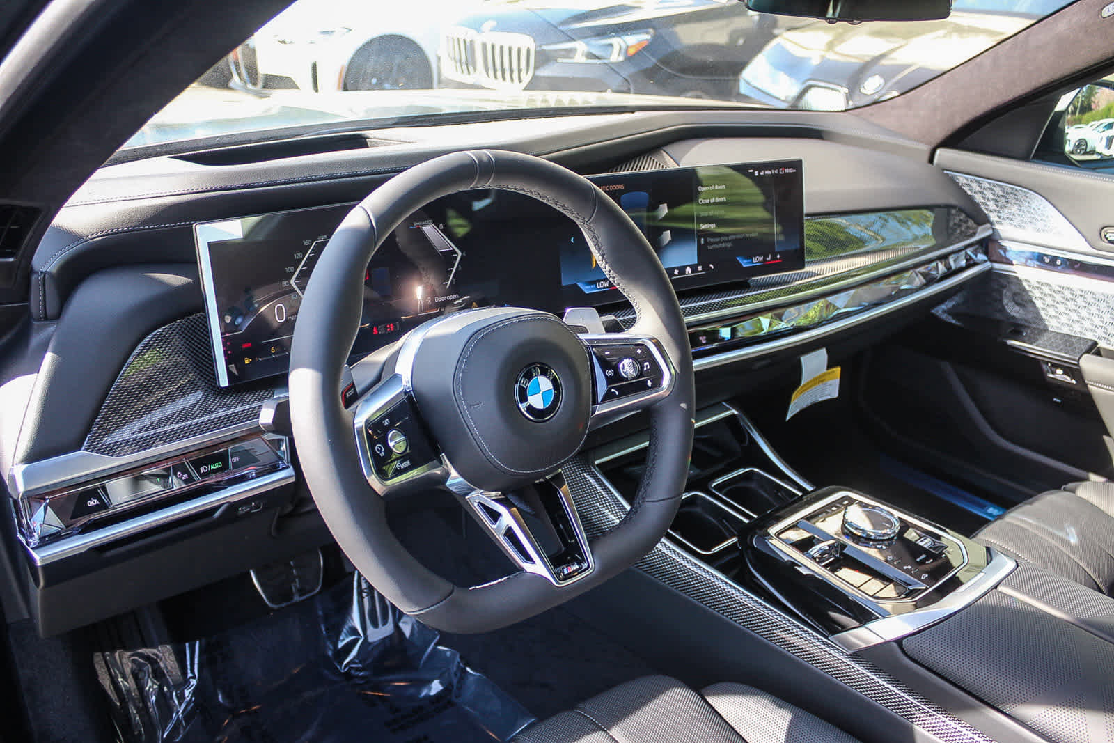 New 2026 BMW 760i xDrive w/ Executive Package image 17