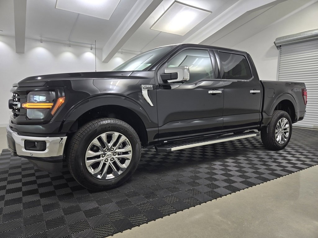 New 2025 Ford F150 XLT w/ Equipment Group 302A MID image 4