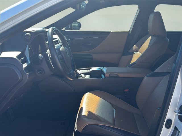 Used 2019 Lexus ES 350 w/ Premium Package FWD image 17