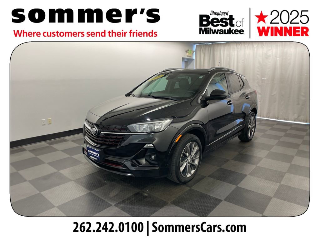 Used 2022 Buick Encore GX Select w/ Sport Touring Package FWD image 2
