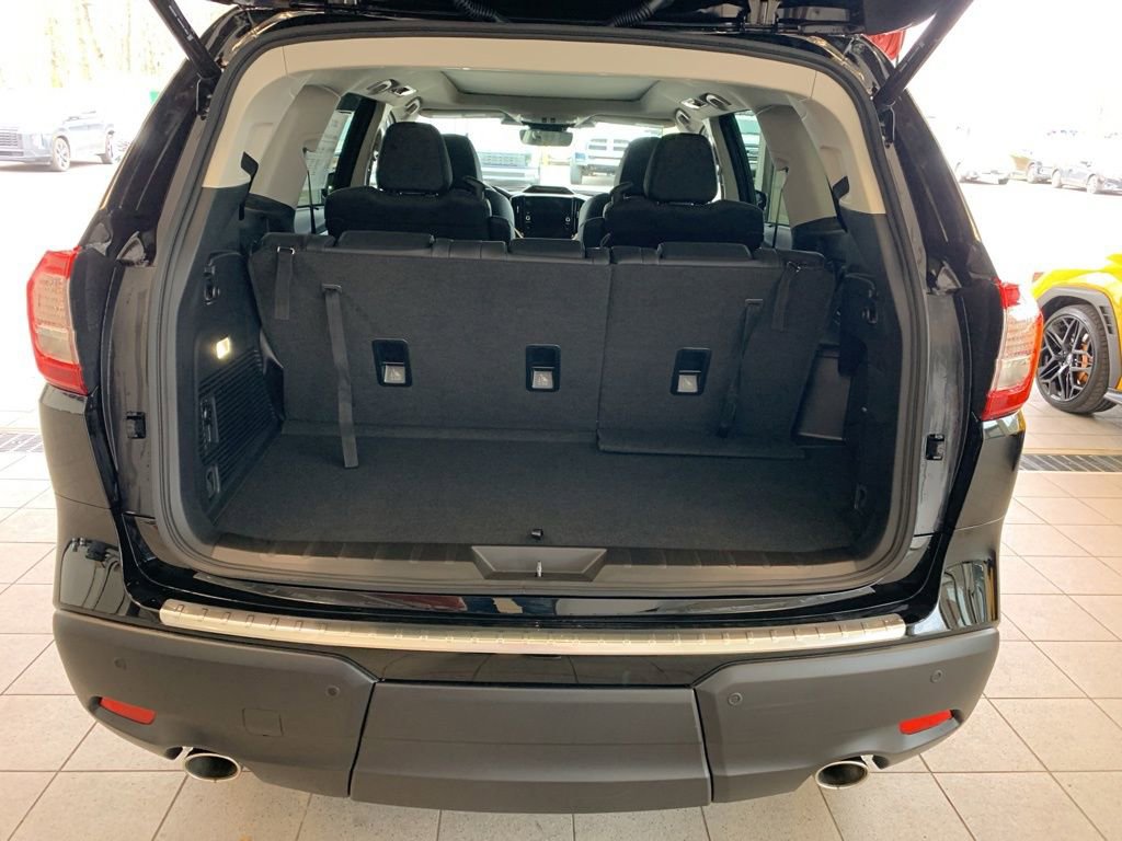 New 2026 Subaru Ascent Limited image 17