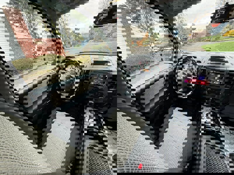 Used 2012 Nissan Titan PRO-4X image 19