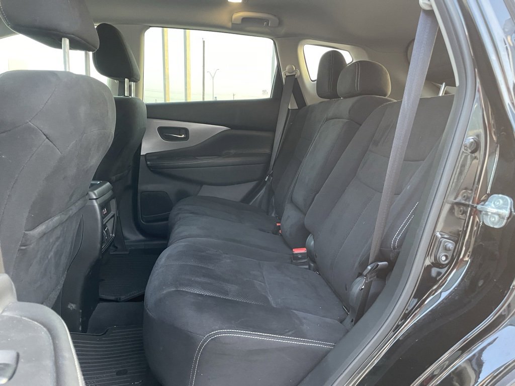 Used 2022 Nissan Murano S image 16