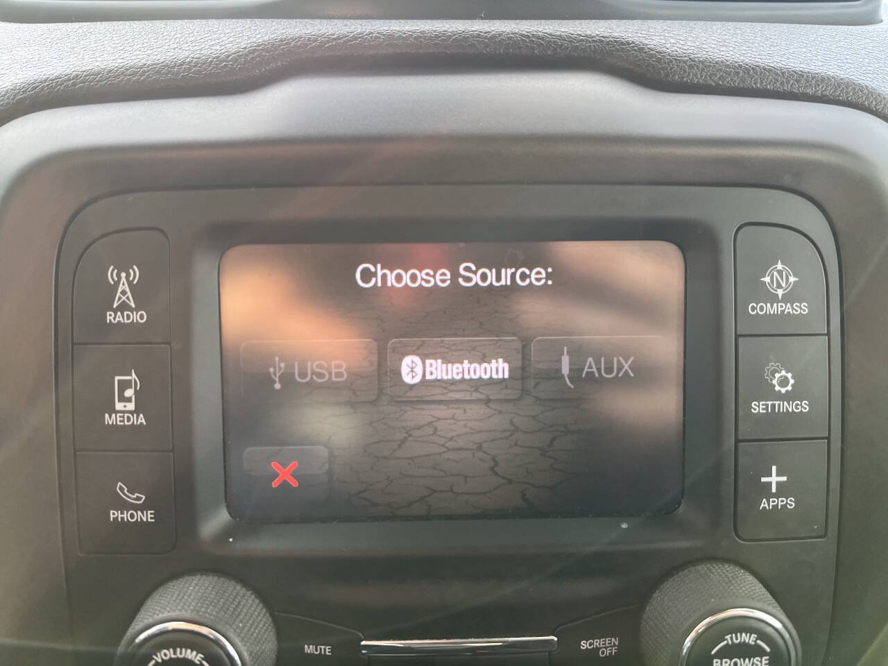 Used 2019 Jeep Renegade Sport w/ Sport Appearance Group AWD/4WD image 32