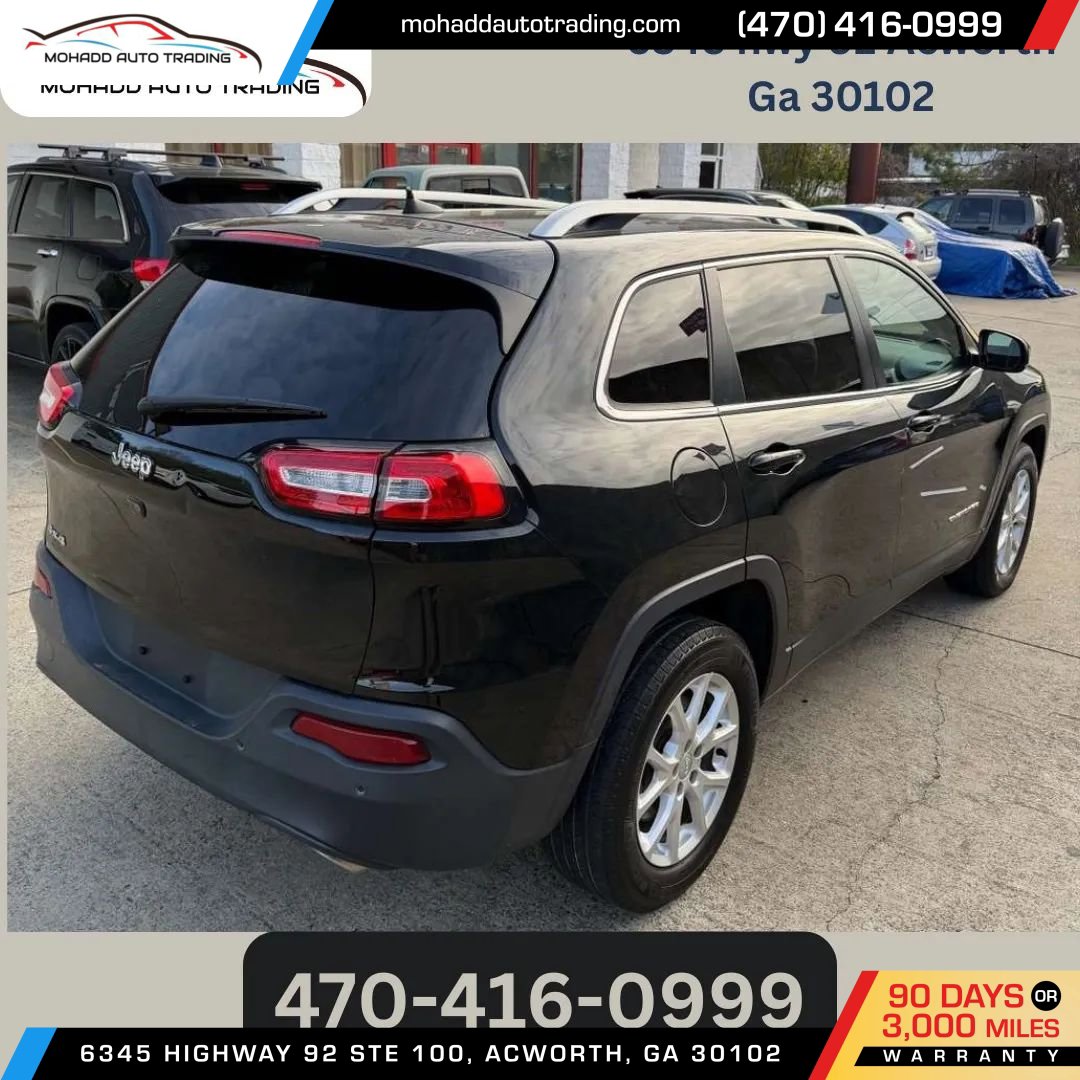 Used 2017 Jeep Cherokee Latitude w/ Safety/Convenience Group AWD/4WD image 4
