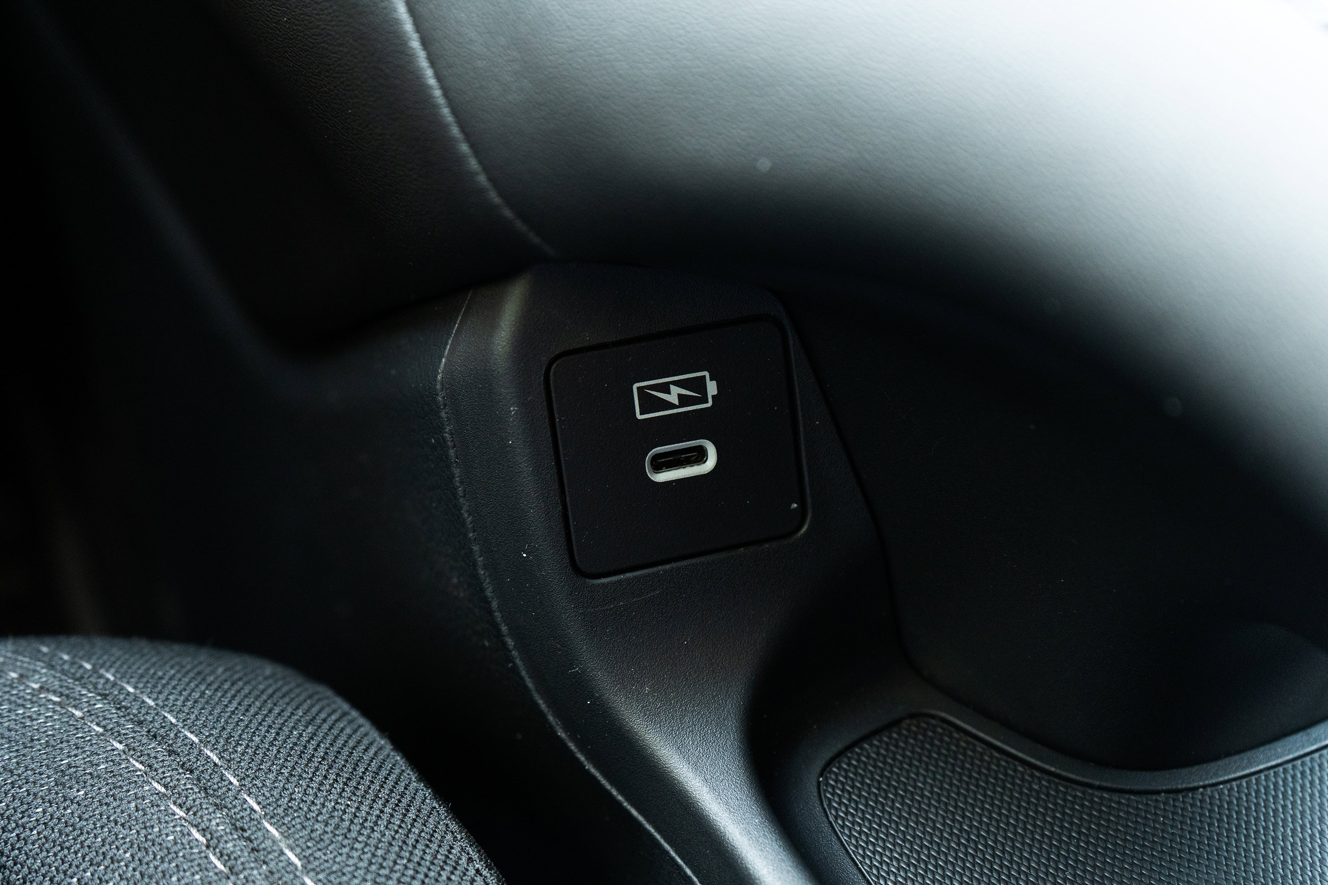 Certified 2026 Honda HR-V LX image 28