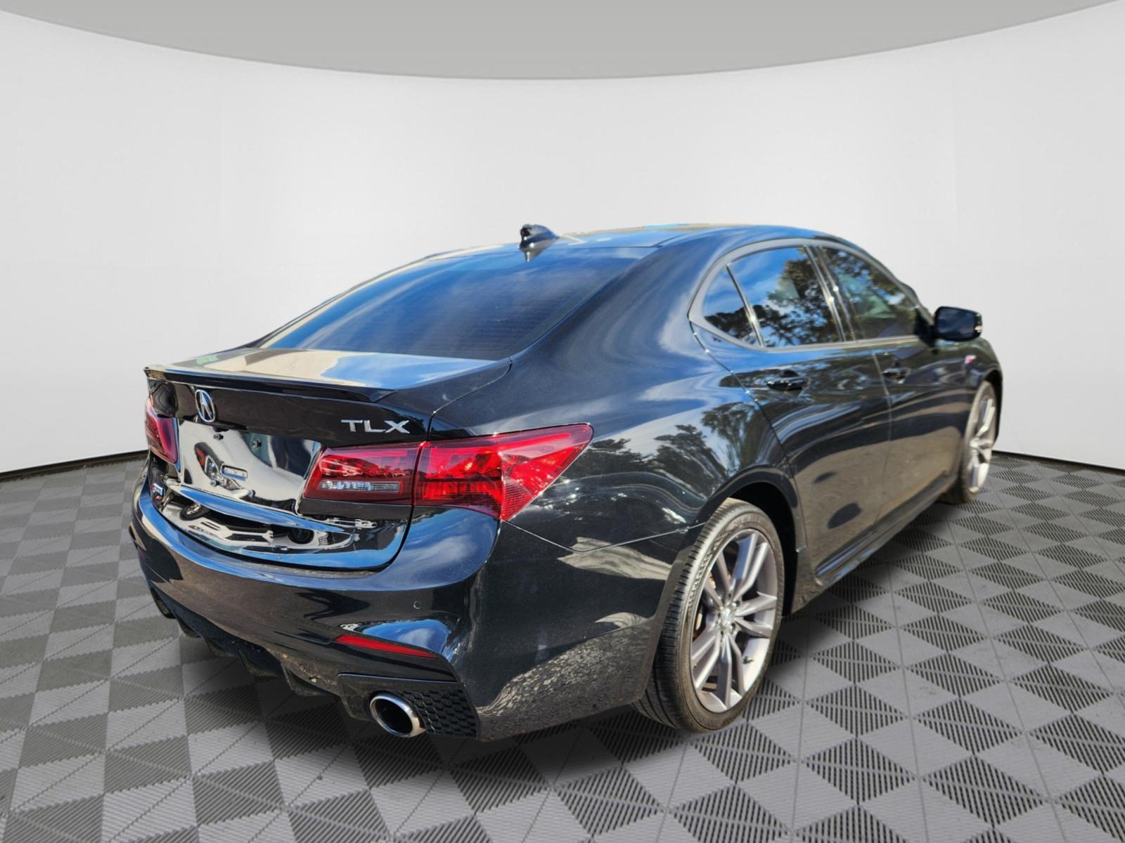 Used 2019 Acura TLX w/ Technology & A-SPEC Package FWD image 4