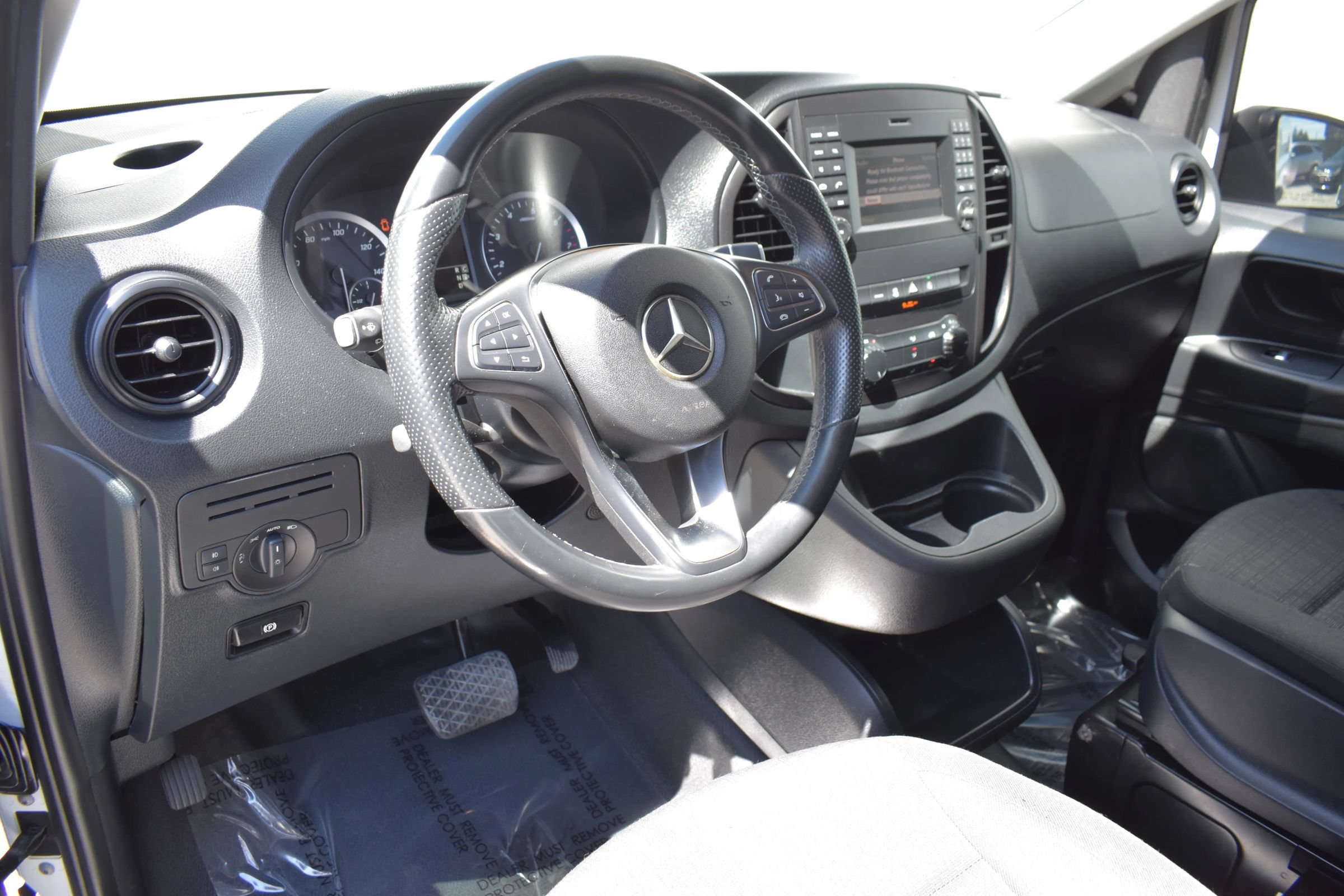 Used 2020 Mercedes-Benz Metris image 47