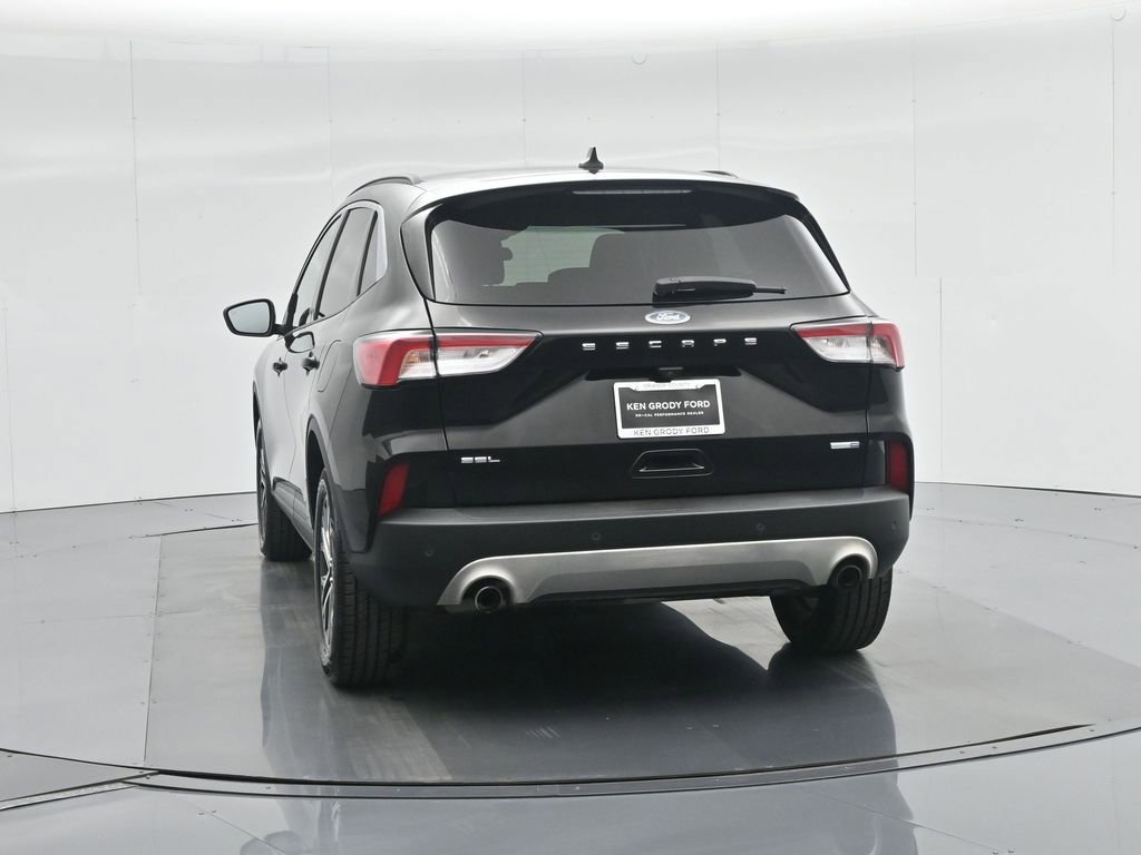 Used 2020 Ford Escape SEL image 35