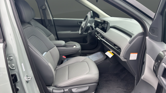 New 2027 Kia EV3 Wind FWD image 24