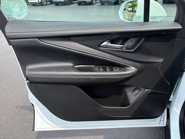 Used 2024 Chevrolet Blazer EV LT AWD/4WD image 18