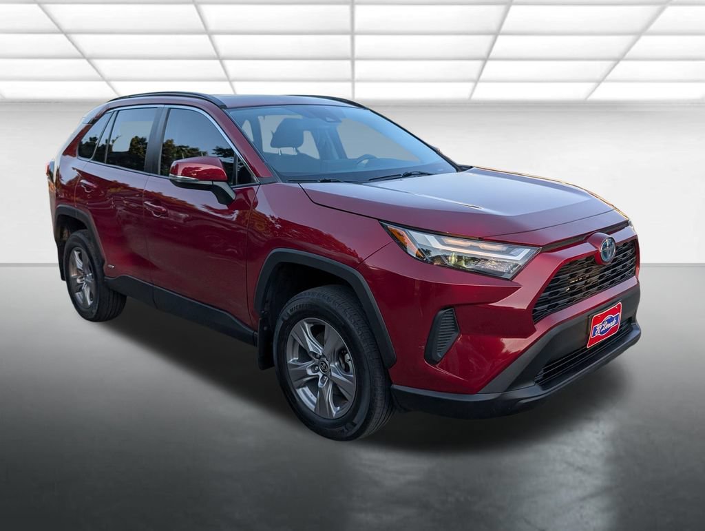 Used 2024 Toyota RAV4 XLE w/ Convenience Package