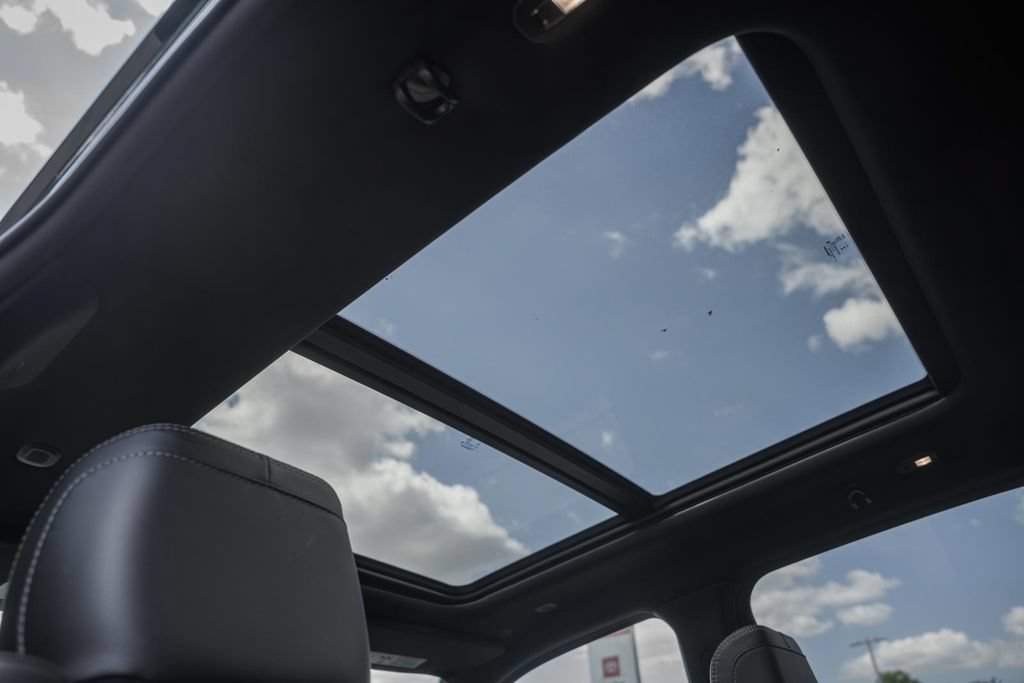 New 2026 RAM 1500 Rebel AWD/4WD image 38