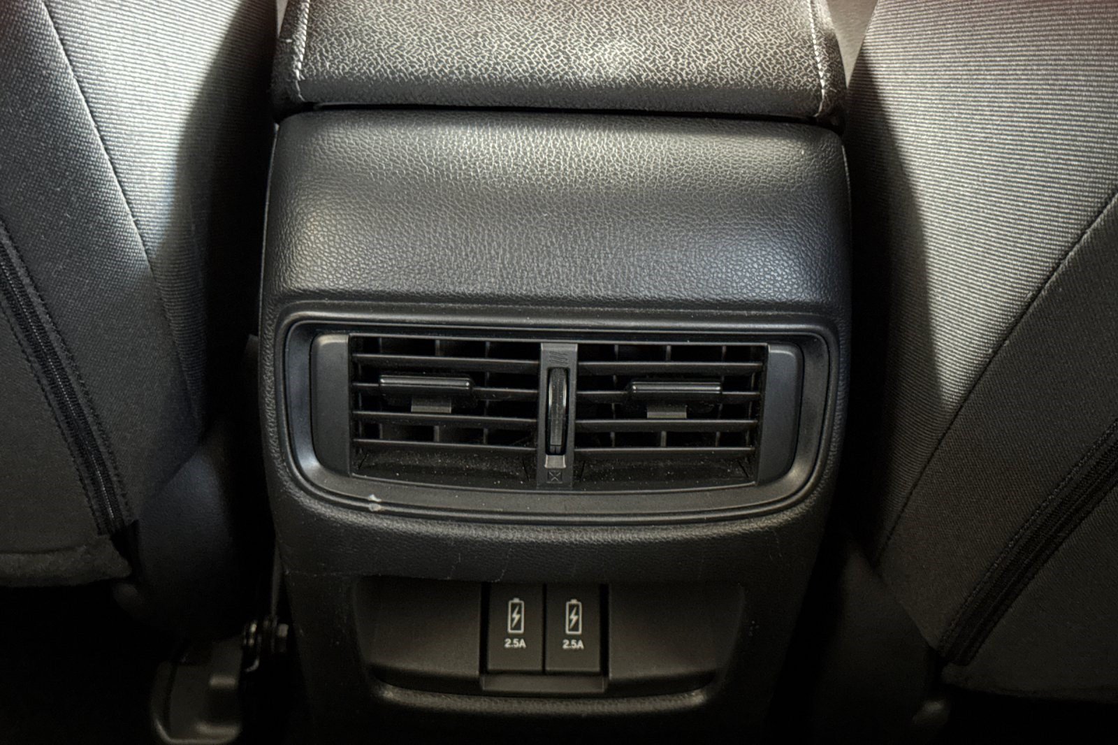 Used 2018 Honda CR-V EX image 16