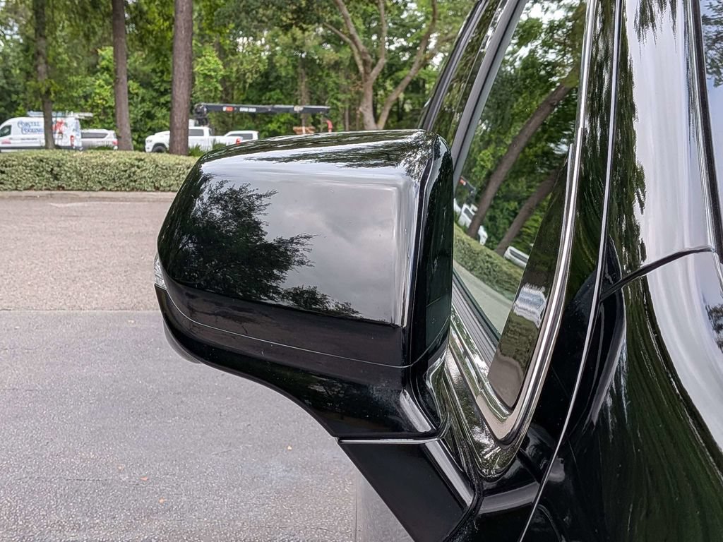 Certified 2021 Cadillac Escalade Premium Luxury w/ LPO, Illumination Package AWD/4WD image 14