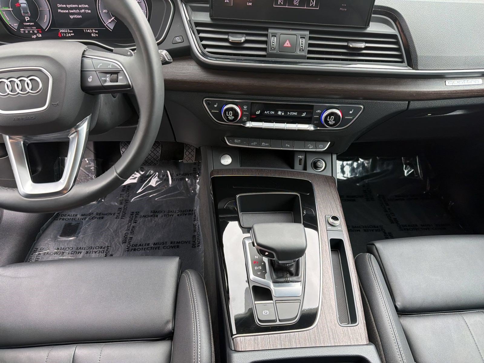 Used 2024 Audi Q5 e Premium w/ Convenience Package AWD/4WD image 17