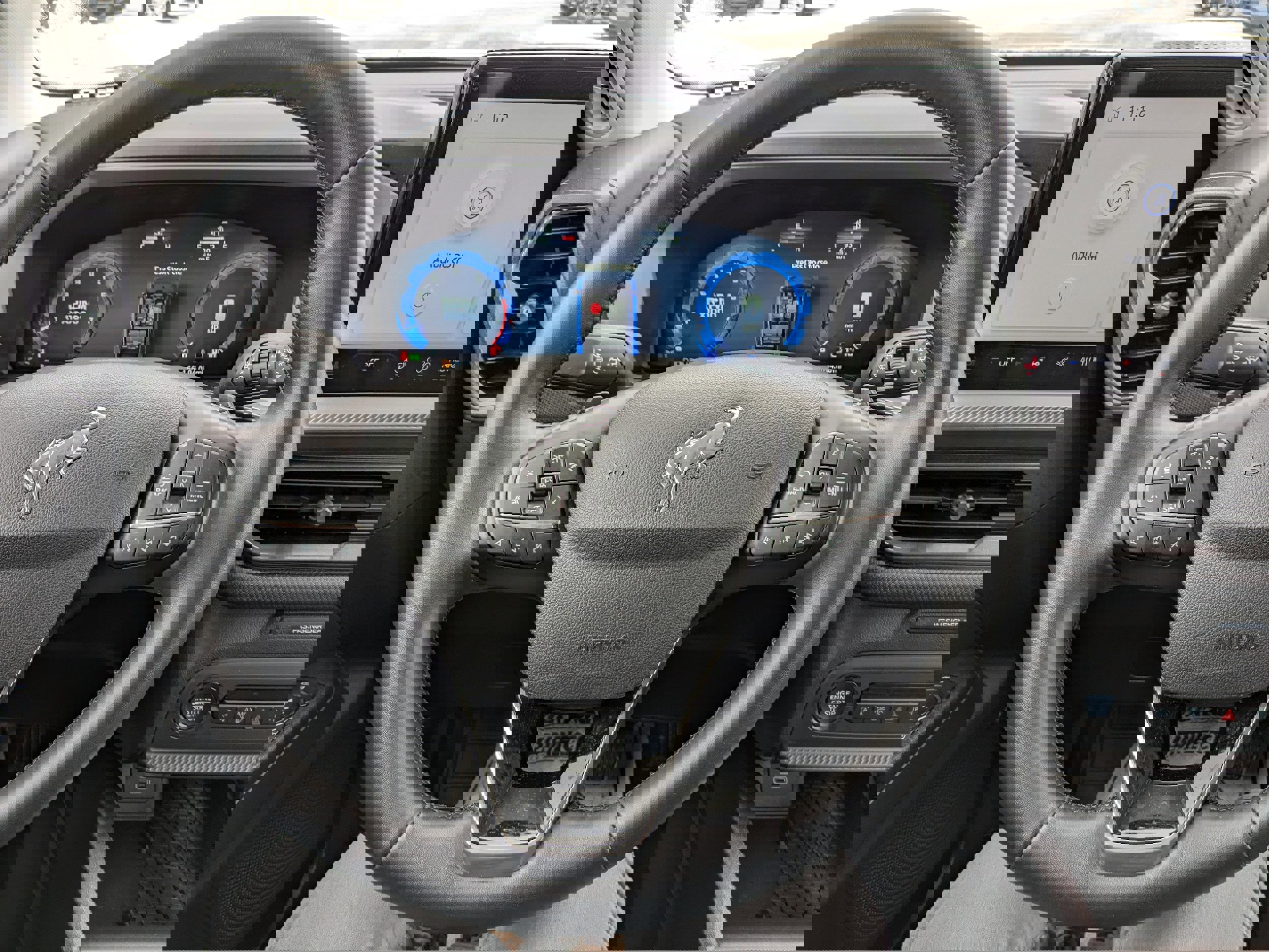 Used 2025 Ford Bronco Sport Badlands image 25