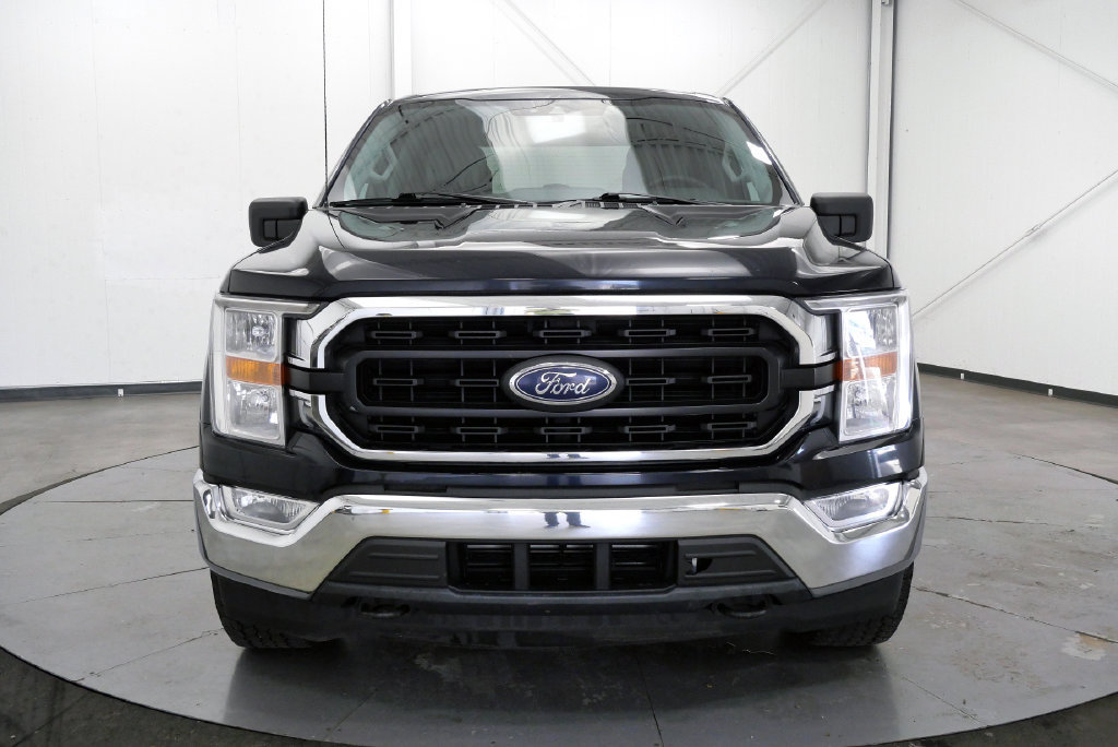 Used 2021 Ford F150 XLT AWD/4WD image 2