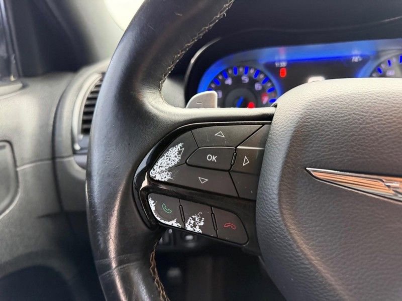 Used 2016 Chrysler 300 S image 10