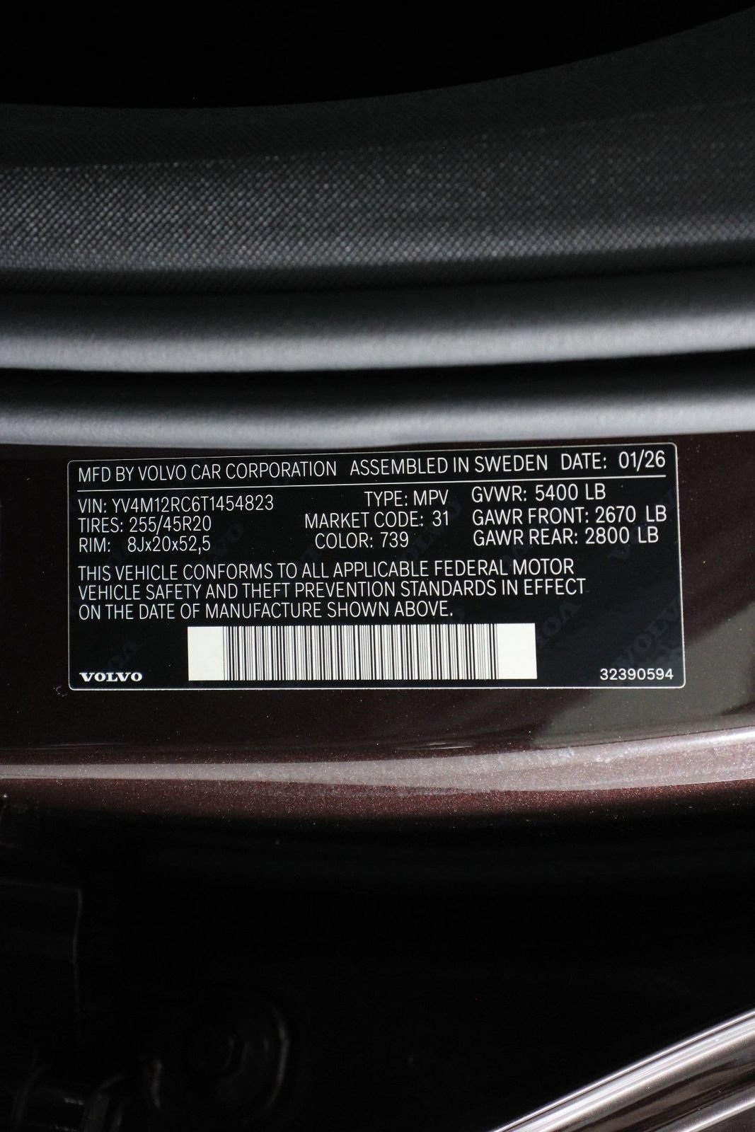 New 2026 Volvo XC60 B5 Plus AWD/4WD image 17