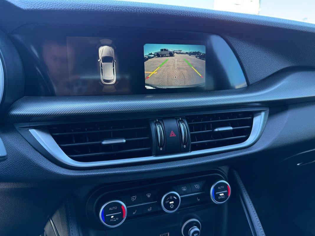 Used 2018 Alfa Romeo Stelvio Ti Sport image 33