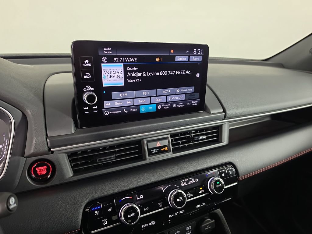 Used 2025 Honda Pilot Black Edition image 19