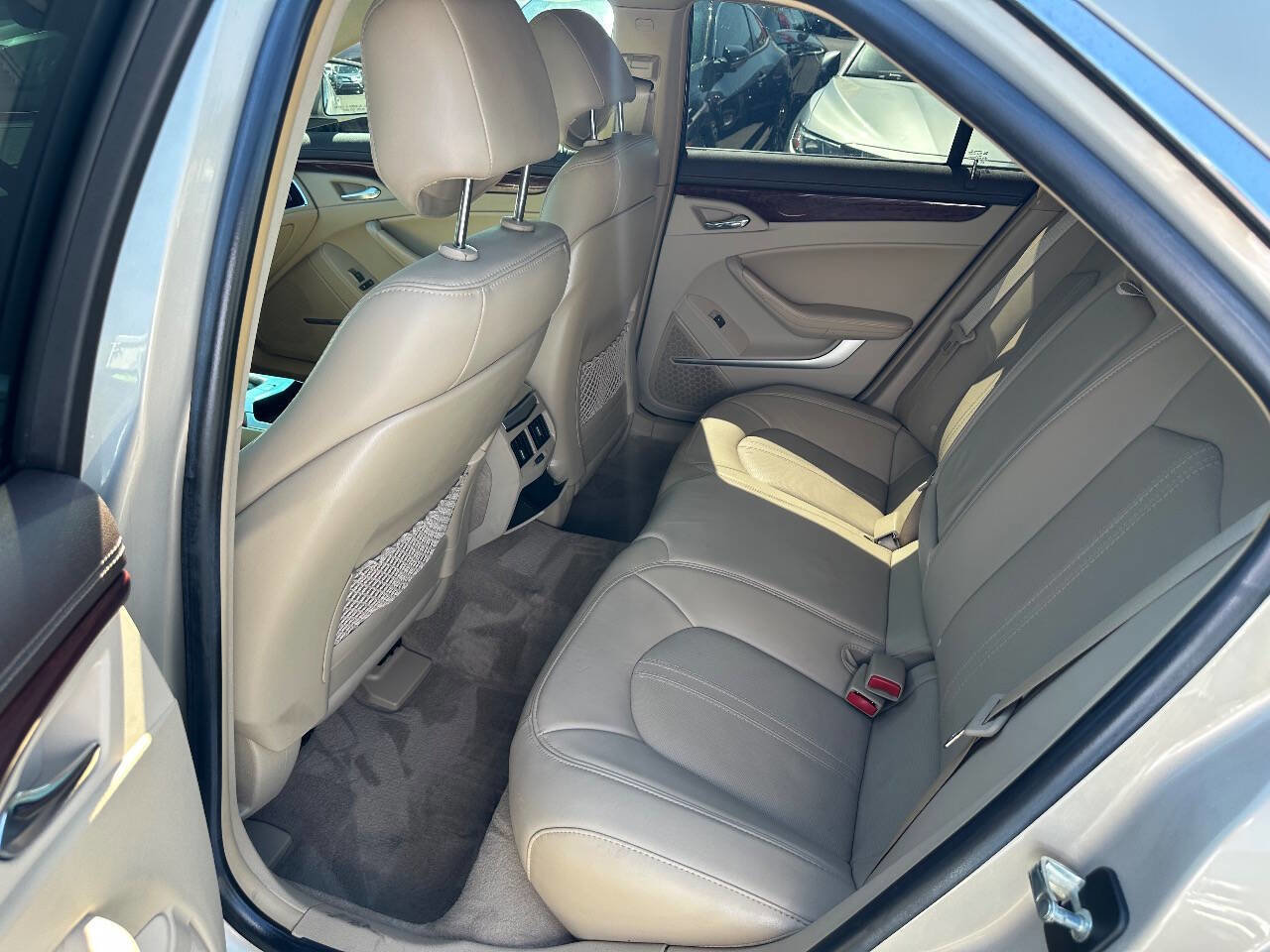 Used 2009 Cadillac CTS 3.6 w/ Wood Trim Package image 14