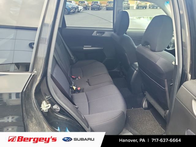 Used 2012 Subaru Forester 2.5X Premium w/ All-Weather Pkg AWD/4WD image 10