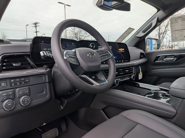 New 2026 Chevrolet Suburban Z71 image 3