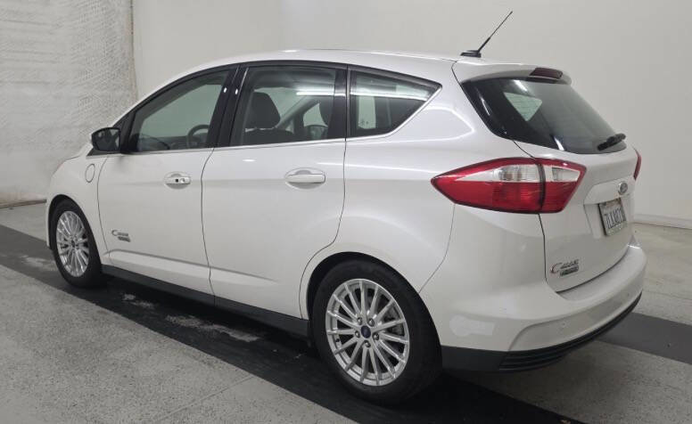 Used 2015 Ford C-MAX Energi SEL w/ Equipment Group 303A image 3