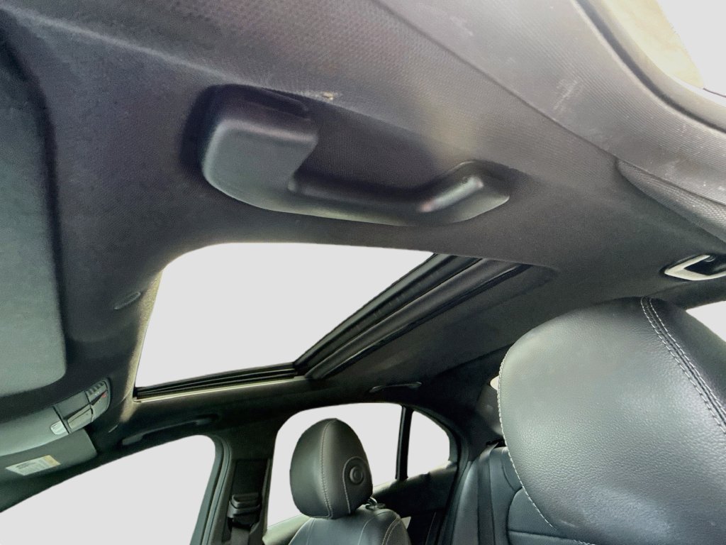 Used 2019 Mercedes-Benz C 300 Sedan w/ Premium Package image 24