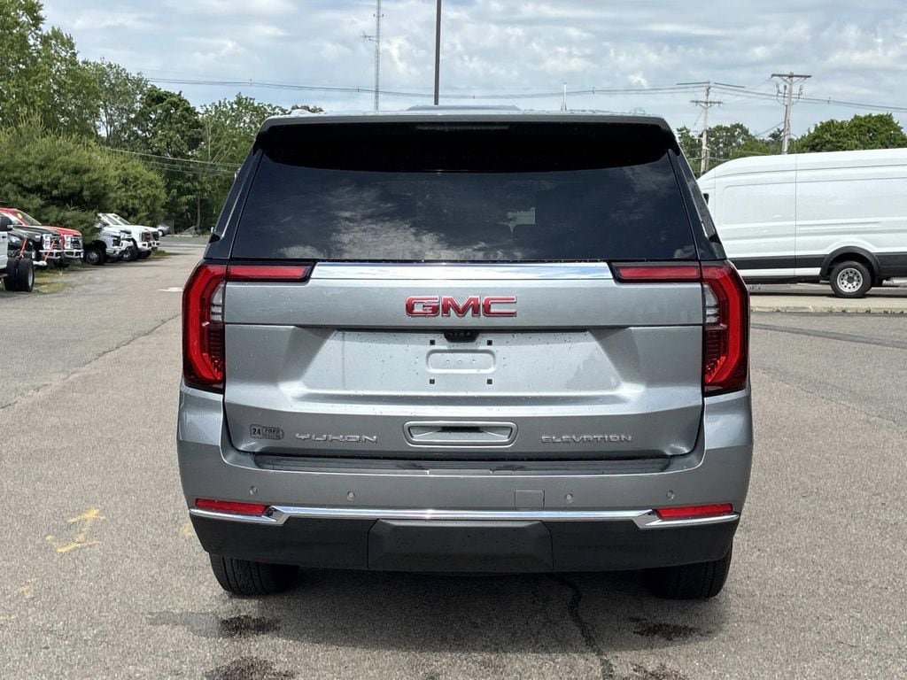 Used 2026 GMC Yukon Elevation w/ Elevation Premium Package AWD/4WD image 6