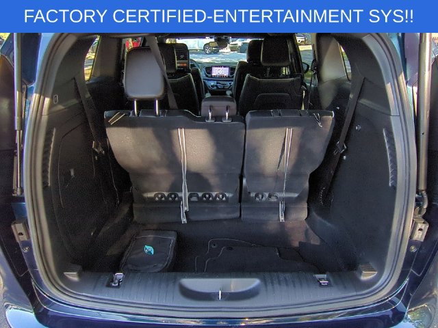 Certified 2023 Chrysler Pacifica Limited w/ Uconnect Theater Family Group FWD image 34